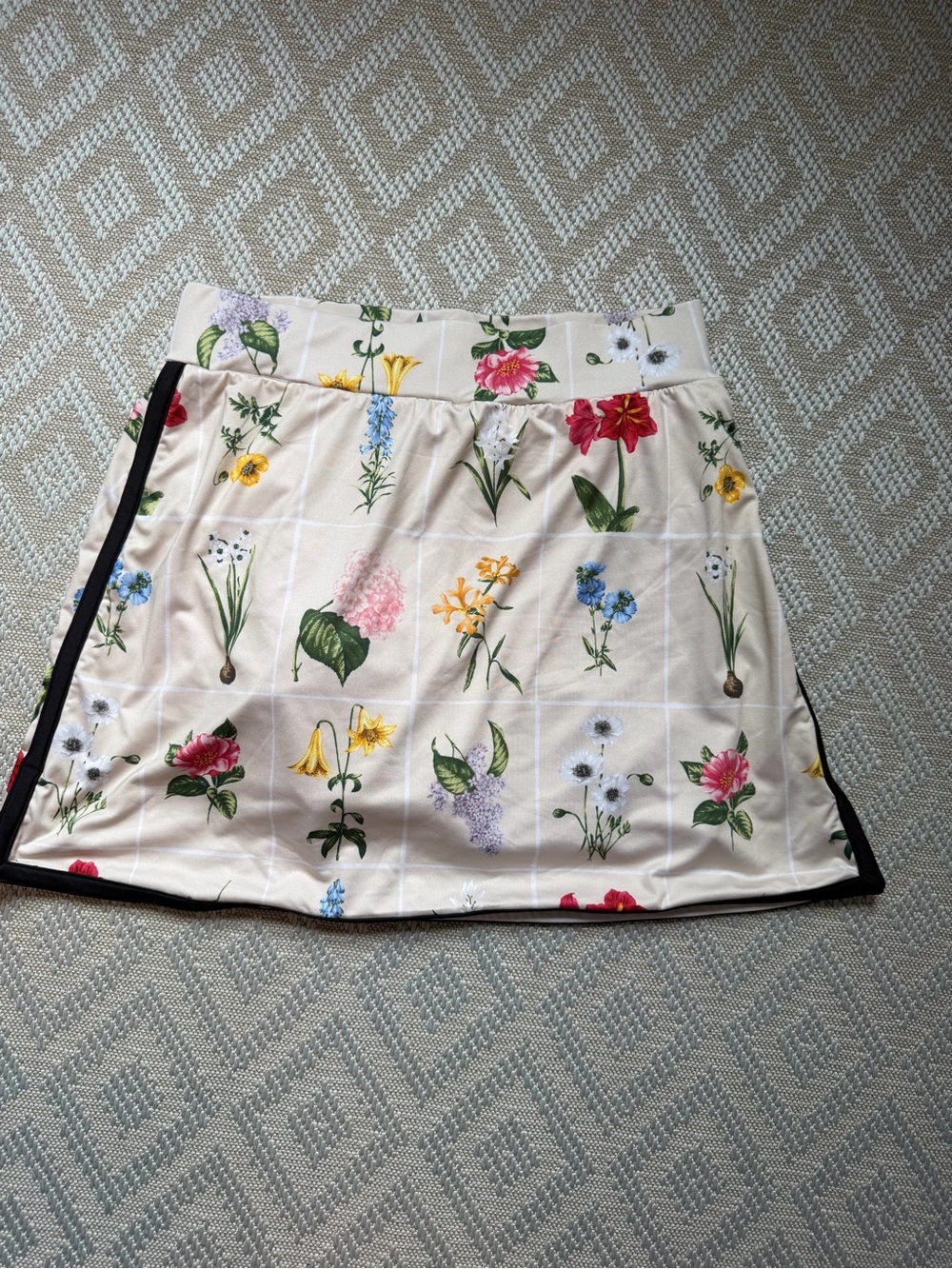 Tuckernuck tennis skirt “fresh buds floral” print